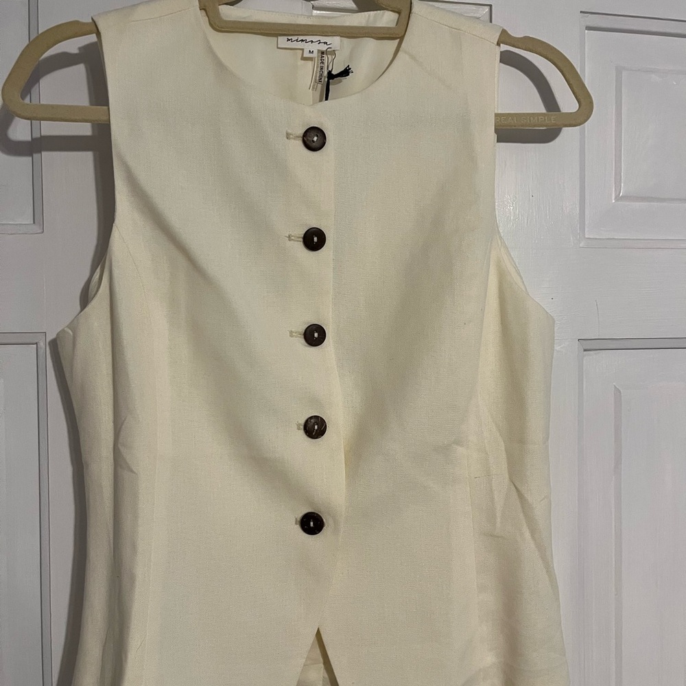Ivory Sleeveless Button Down Vest Top